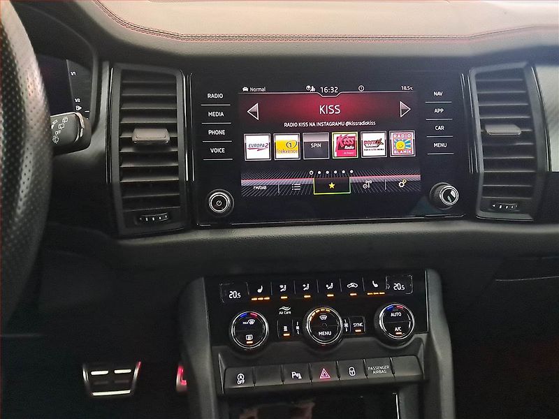 Škoda Kodiaq (2022) RS 2.0 TSI - fotka 12 z 20