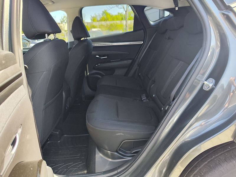 Hyundai Tucson 1.6 CRDI/100kW Smart Navi DCT - fotka 11 z 34