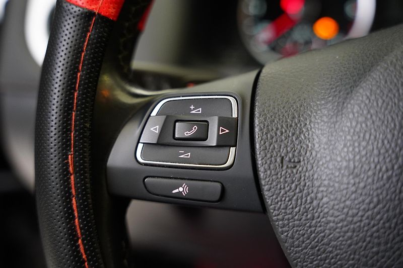 Volkswagen Tiguan - fotka 17 z 27