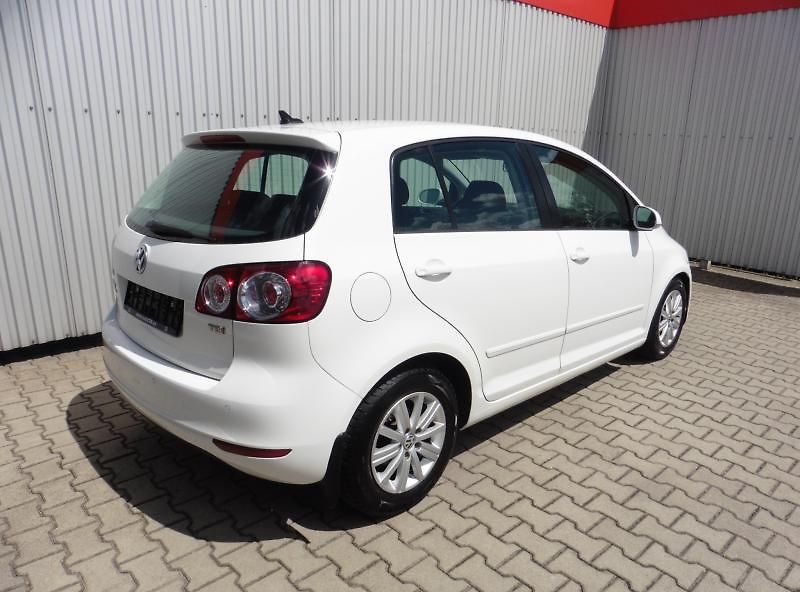 Volkswagen Golf Plus 1.6 TDI Comfortline - fotka 5 z 15
