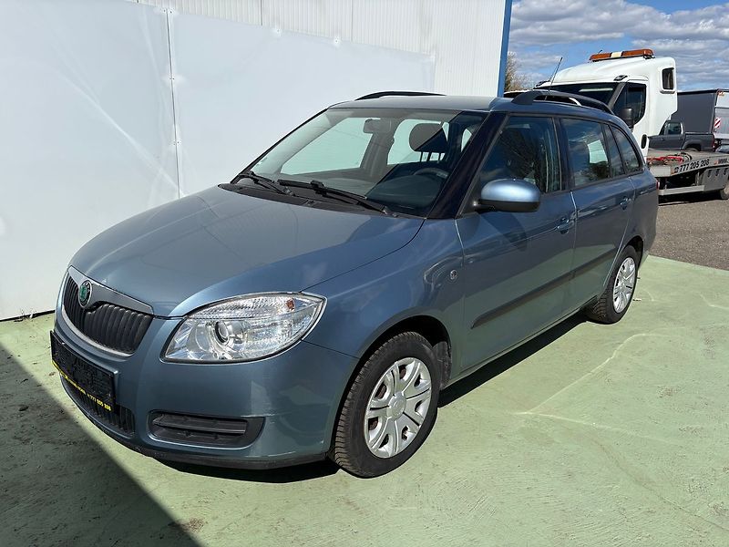 Škoda Fabia 1.4, 63kW, Style, Klima - fotka 3 z 24