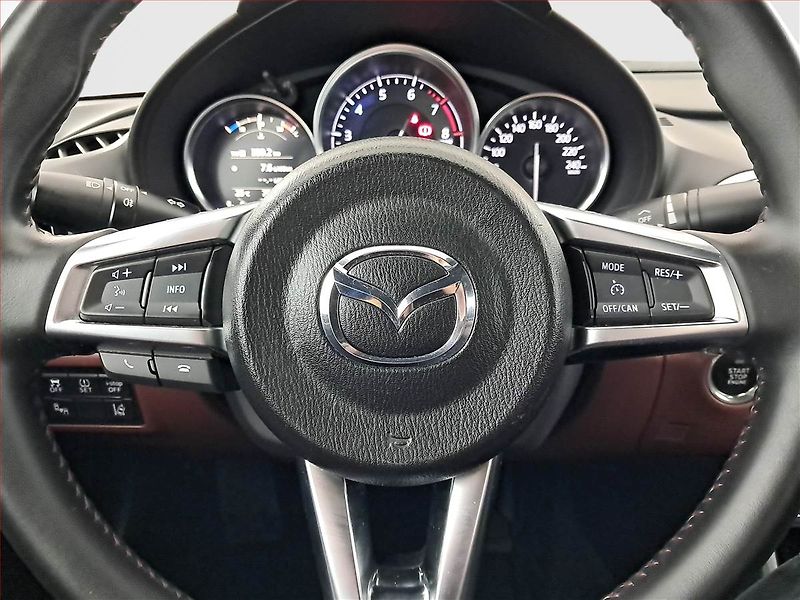 Mazda MX-5 (2017) 2.0 - fotka 17 z 17