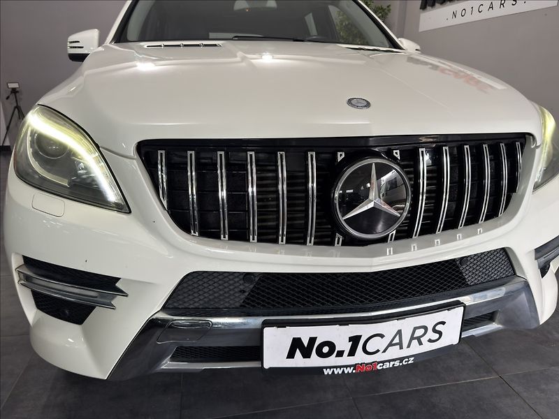 Mercedes-Benz Třídy M 2,2   ML250 4MATIC AMG ALU - fotka 29 z 31