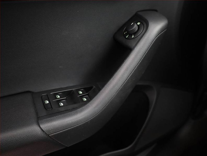 Škoda Octavia (2017) Style 2.0 TDI, Serv.kniha - fotka 11 z 16
