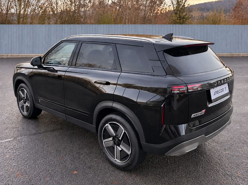 Jaecoo 7 (2026) 1,6 TGI 7AT Exclusive 4x4 - fotka 7 z 42