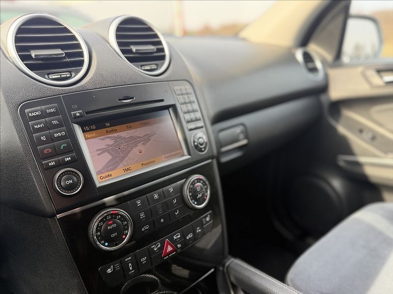 Mercedes-Benz Třídy M 3,0 320CDI 4-MATIC A/T DPH - fotka 12 z 30