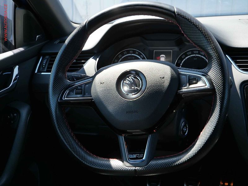 Škoda Octavia (2015) 2.0 TDi, ČR, RS - fotka 11 z 28