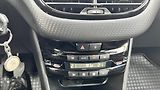 Peugeot 2008 1.2 PURE TECH - náhled 11
