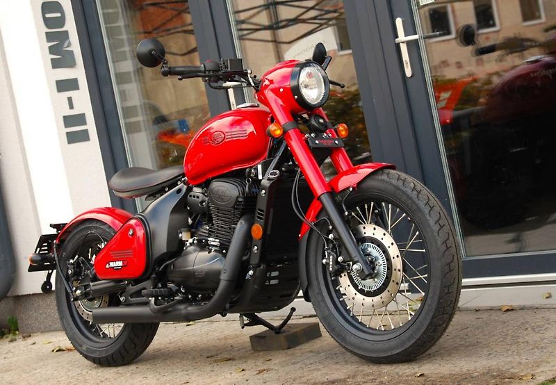 Jawa Perak (2026) 350 CL RED - fotka 1 z 25