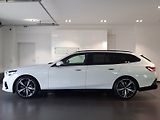 BMW Řada 5 (2025) 540d xDrive Touring M Sport - náhled 2