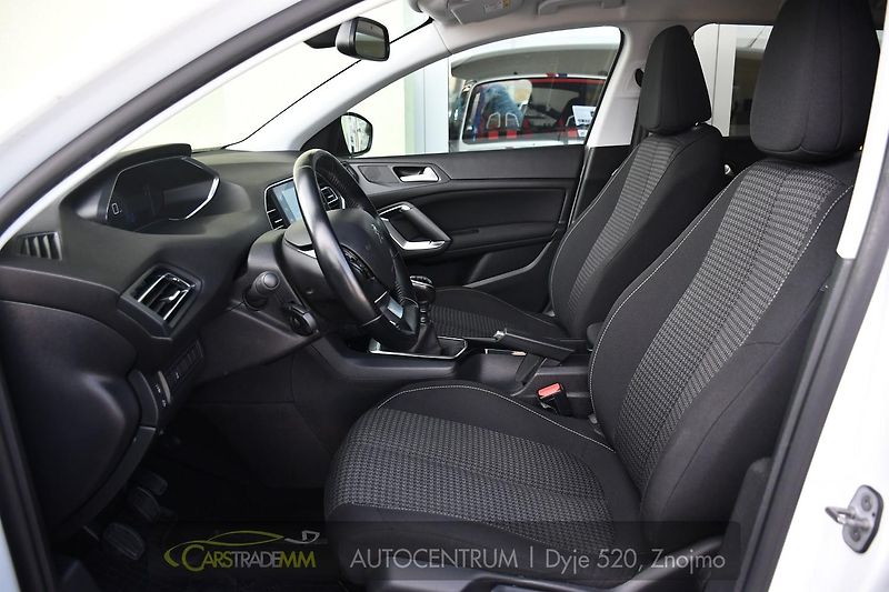 Peugeot 308 SW 1.5BlueHDi ACTIVE CARPLAY - fotka 10 z 47