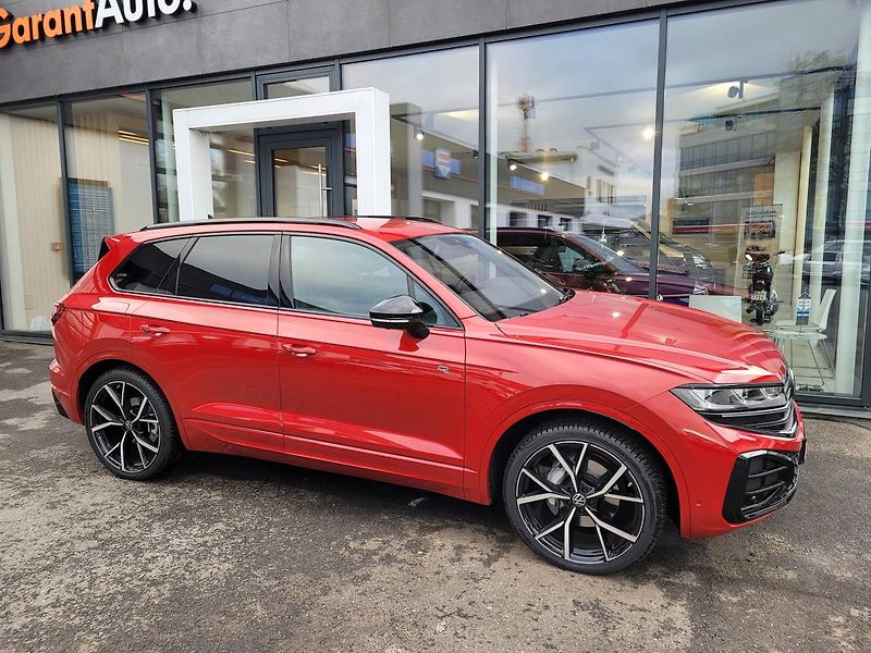 Volkswagen Touareg Final Edition R-Line  3,0 TDI - fotka 4 z 64