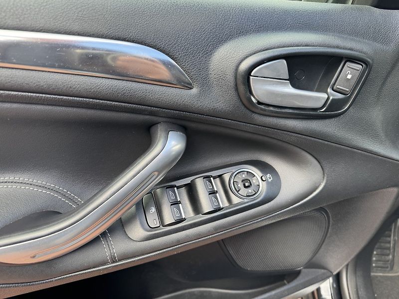Ford S-MAX (2014) 2.0TDCi Titanium Navi Pano - fotka 25 z 46