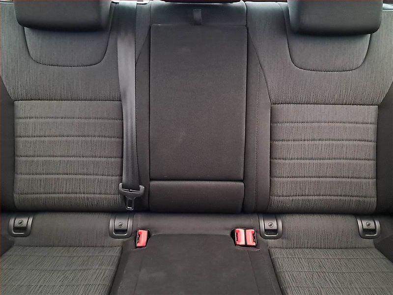 Škoda Octavia (2015) 1.6 TDI, Serv.kniha, Tempomat - fotka 10 z 18