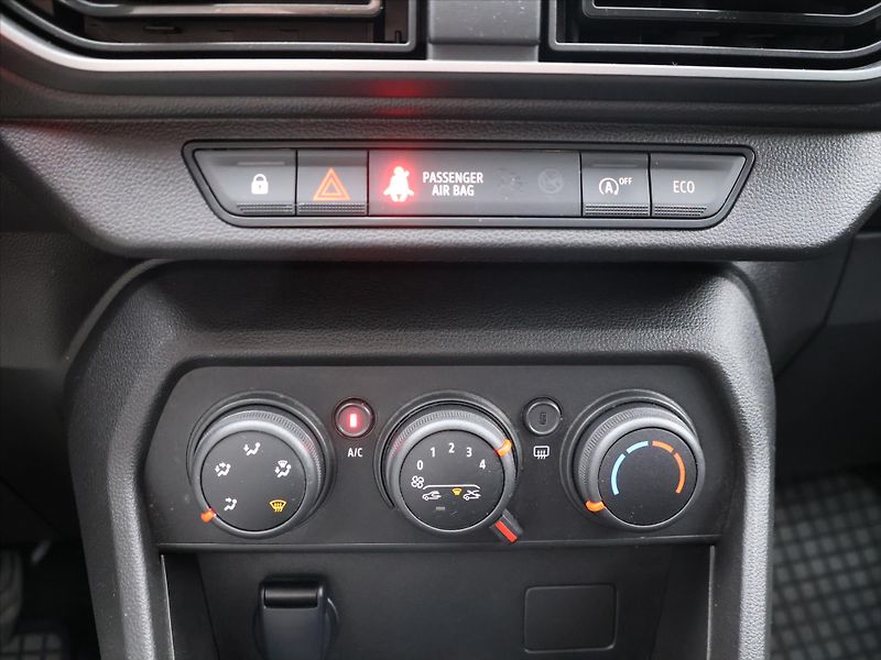 Dacia Sandero 1,0 TCe 67KW LPG Bluetooth Kli - fotka 22 z 30