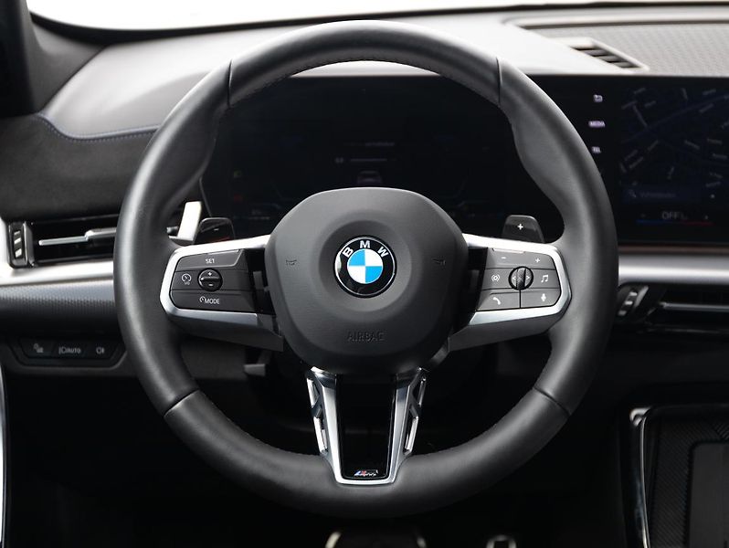 BMW X1 sDrive18i - fotka 12 z 22