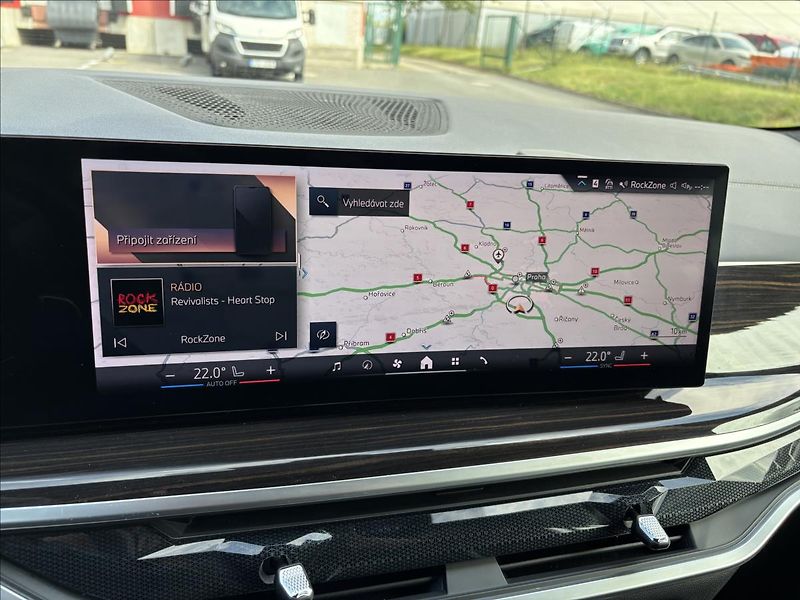 BMW X6 3,0 40i 280kW M-Sport xDrive - fotka 35 z 46