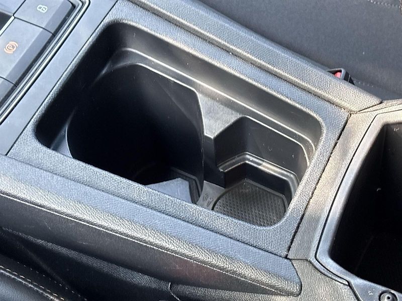 Cupra Formentor (2024) 1.5 TSI DSG - fotka 23 z 31