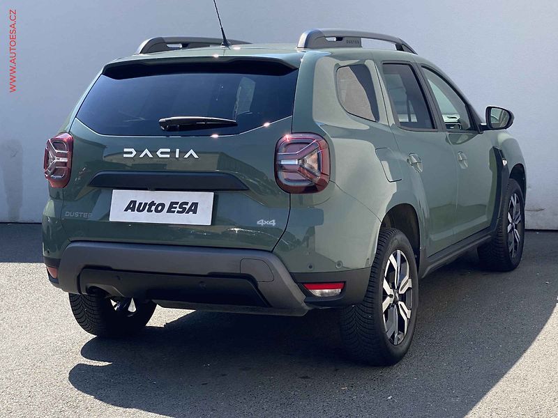 Dacia Duster (2023) 1.5dCi 4x4, 1.maj,ČR, LED - fotka 4 z 20