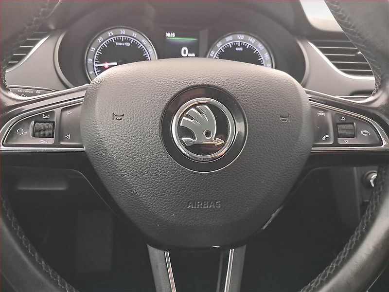 Škoda Octavia (2017) 1.6 TDI, ČR,1.maj, Serv.kniha - fotka 17 z 17