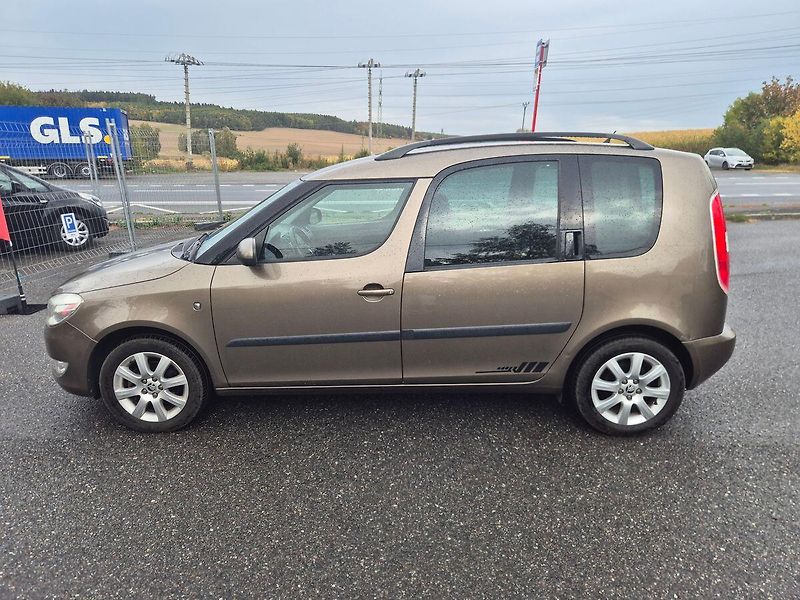 Škoda Roomster 1.2TSi 63kW - fotka 8 z 18