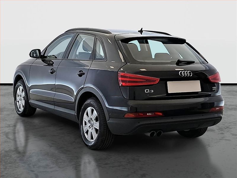 Audi Q3 (2012) 2.0 TDI, 4X4, Automat - fotka 4 z 24