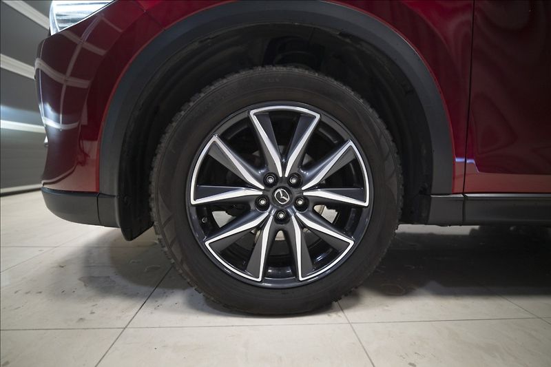 Mazda CX-5 2,5 SKYACTIV AWD AT NAVI TAŽNÉ - fotka 23 z 45