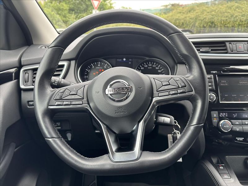 Nissan Qashqai 1,3 i Acenta 1.ČR VÝHŘEV KAMER - fotka 16 z 42