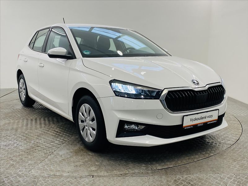 Škoda Fabia 1,0 MPI 48kW Active - fotka 19 z 22