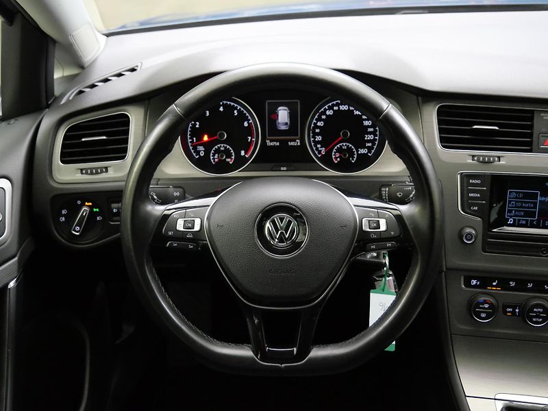 Volkswagen Golf - fotka 12 z 22
