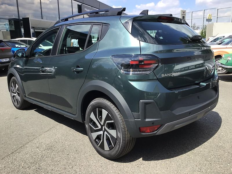Dacia Sandero (2026) STEPWAY KAMERA VYHŘ. SEDAČKY - fotka 5 z 11
