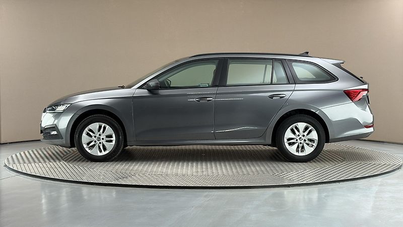 Škoda Octavia 2.0 TDI DSG Ambition Combi - fotka 4 z 25