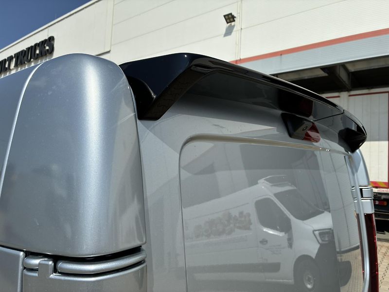 Renault Trafic (2026) VAN ULTIMATE L2H1P2 170k AT9 - fotka 7 z 18
