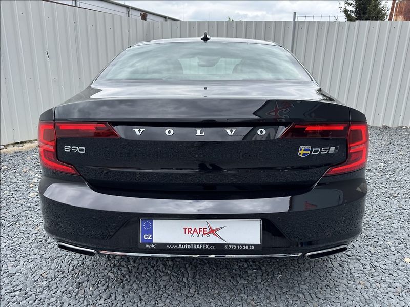 Volvo S90 2,0 D5 AWD INSCRIPTION DPH ČR - fotka 12 z 50
