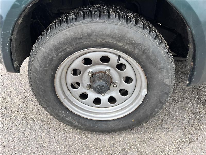 Suzuki Jimny 1,3 i RANGER 4x4 SERVIS TAŽNÉ - fotka 31 z 32