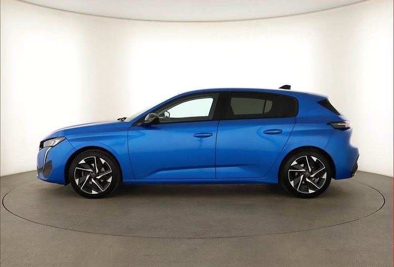Peugeot 308 (2022) 1.2 PureTech, ČR,1.maj - fotka 3 z 16
