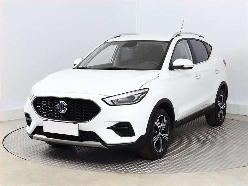 MG ZS (2023) Essential 1.5, Serv.kniha - fotka 2 z 14