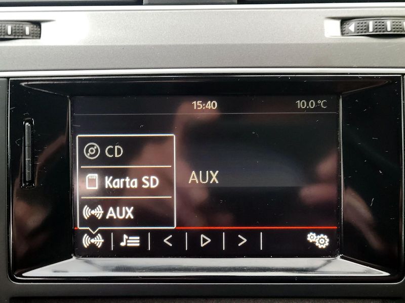 Volkswagen Golf 1,2 TSi LOUNGE 81kW *SERVIS* - fotka 39 z 45