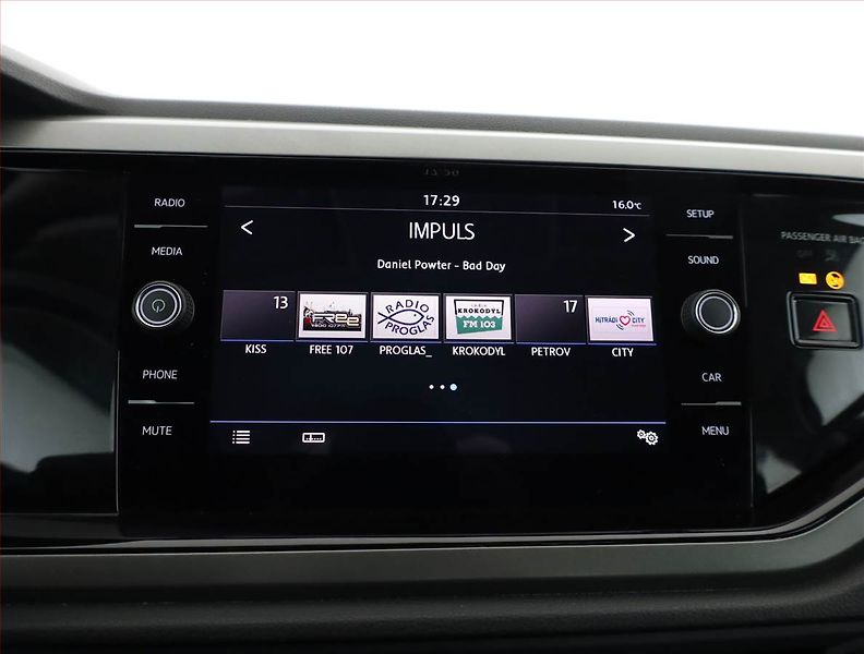 Volkswagen Polo (2019) 1.0 TSI, Automat - fotka 11 z 16