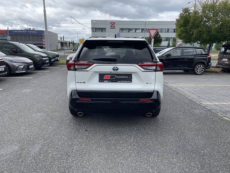 Toyota RAV4 2.5 Plug-in Hybrid ODBĚR ihned - fotka 4 z 32