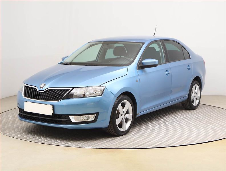 Škoda Rapid (2012) Ambition Plus 1.2 TSI - fotka 2 z 18