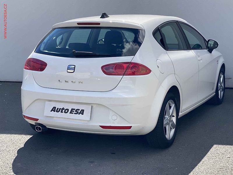 Seat Leon (2011) 1.2TSi, ČR, AC, temp, STK2/28 - fotka 4 z 16