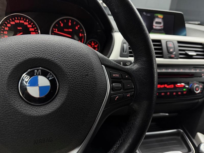 BMW Řada 4 (2015) Gran Coupé 418d A/T - fotka 17 z 24
