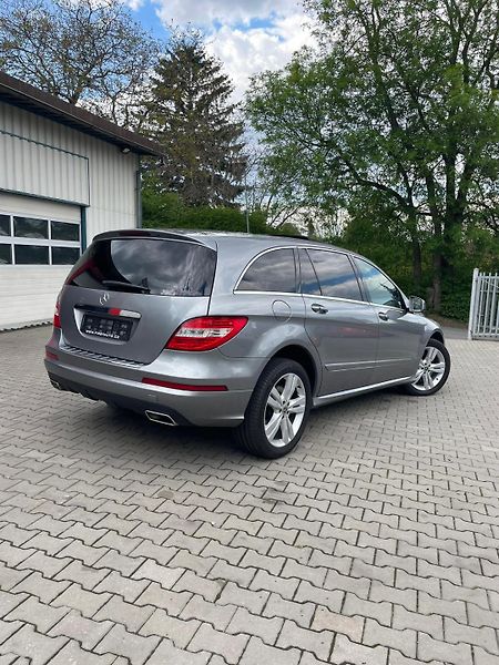 Mercedes-Benz Třídy R (2010) 5.5  PLNÁ VÝBAVA PANORAMA  - fotka 4 z 30