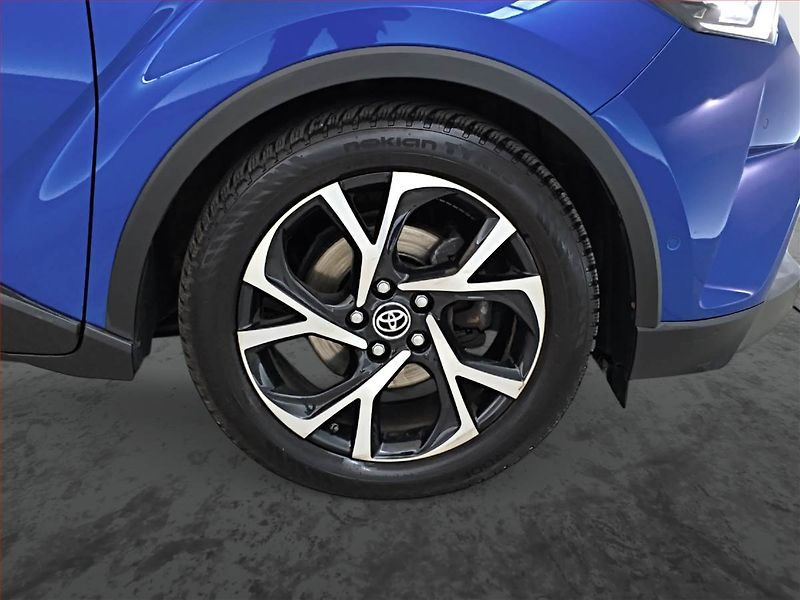 Toyota C-HR (2017) 1.8 Hybrid, Automat - fotka 15 z 21