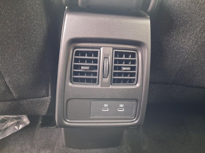 Renault Captur (2026) techno ECO-G 120 - fotka 31 z 38