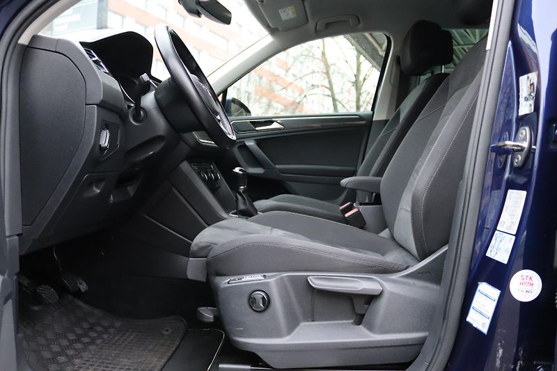 Volkswagen Tiguan 1.4TSI 110kW ČR 1 MAJITEL - fotka 22 z 50