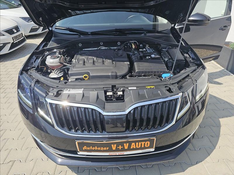 Škoda Octavia III 2,0TDi 110KW STYLE + - fotka 45 z 46