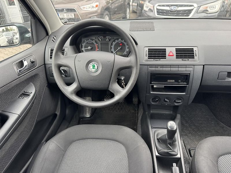 Škoda Fabia 1,2HTP KOMBI, ČR - fotka 13 z 15