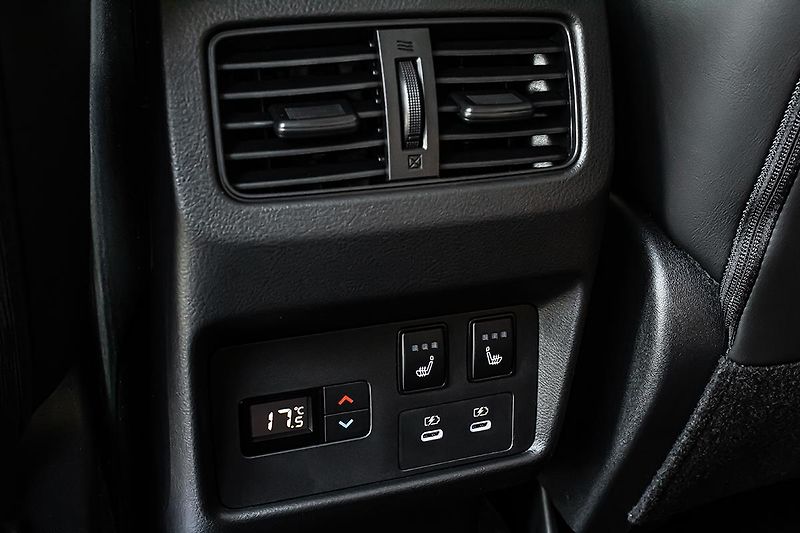 Nissan X-Trail (2026) 1,5 e-POWER 213k e-4ORCE N-TRE - fotka 23 z 23